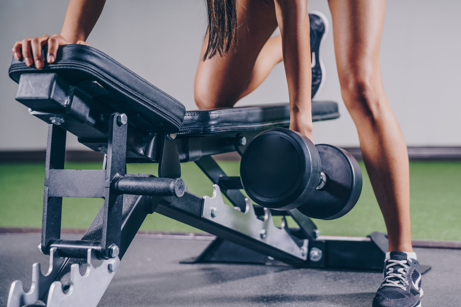 Allenamento braccia con panca regolabile- A&Psport