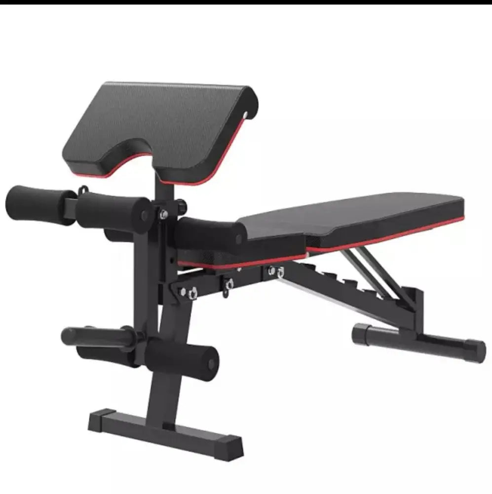 Panca regolabile in 9 posizioni di inclianzioni per personalizzare il proprio allenamento