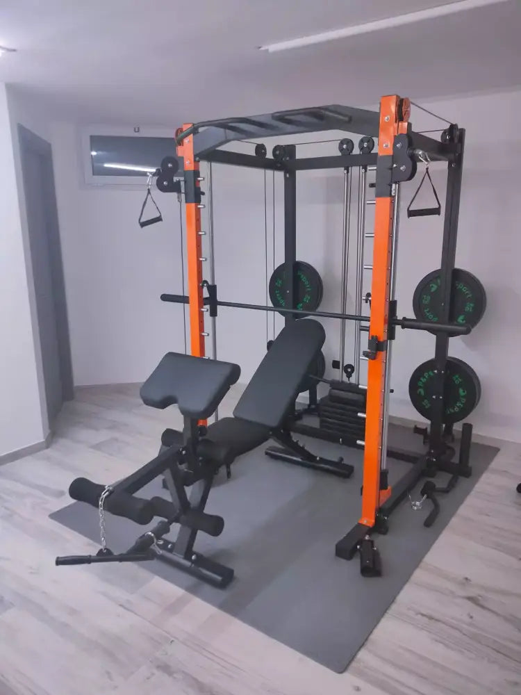 I nostri clienti hanno scelto il power rack MAC1 per il proprio allenamento a casa.